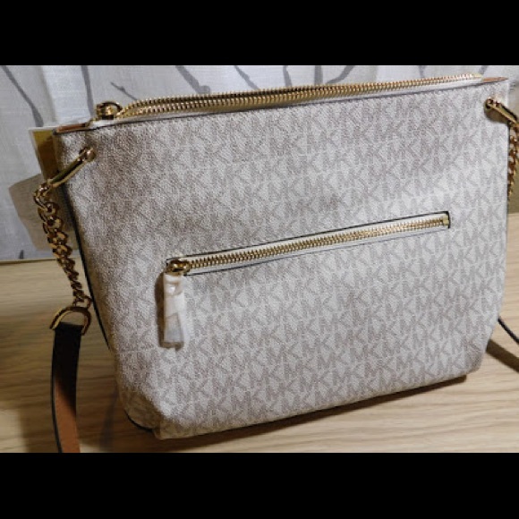 MK Vanilla Double Chain Shoulder Bag - Picture 7 of 8